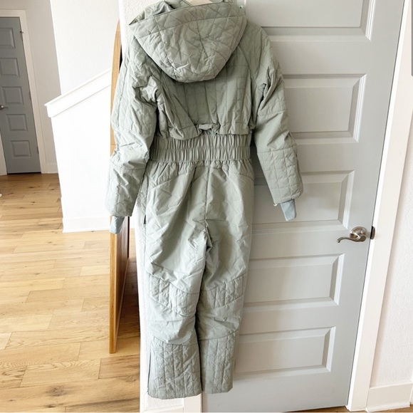 New Free People All Prepped Ski Suit Greyed Olive- Small - Picture 3 of 6